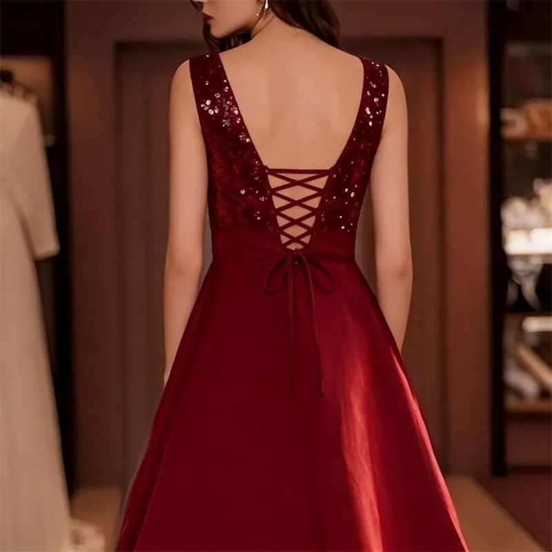 Бордовое атласное платье миди  – обзор и цена Midi Dress